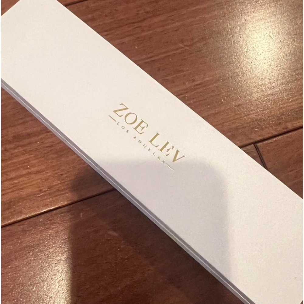 100% Authentic Zoe Lev diamond initial bracelet.